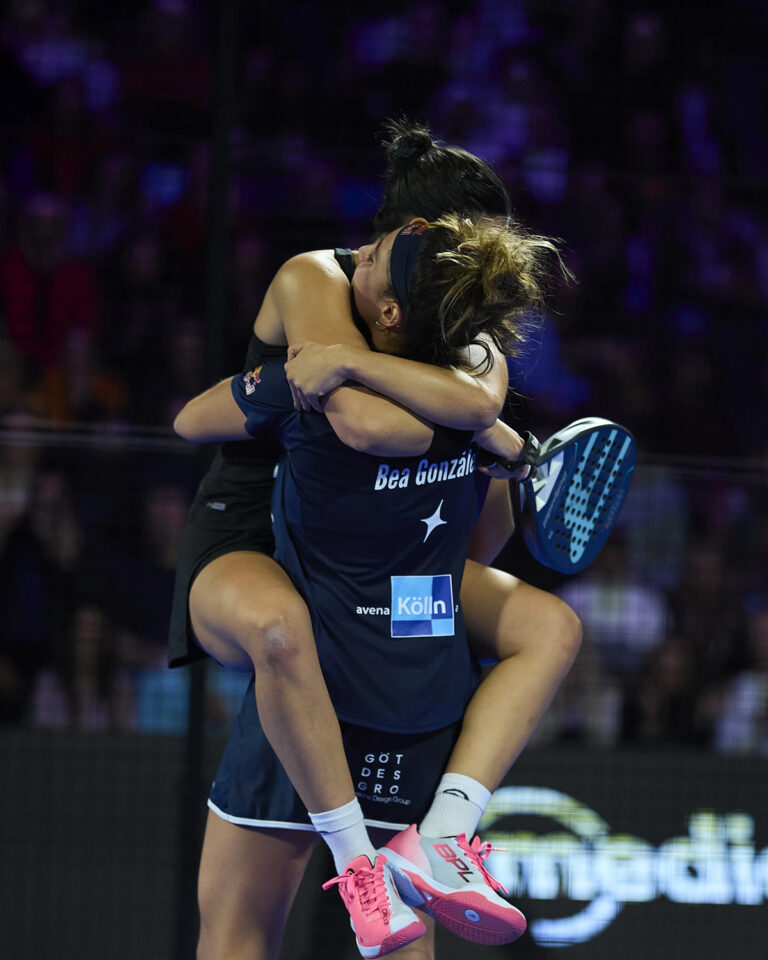 Delfi Brea y Bea González a la final en Milán