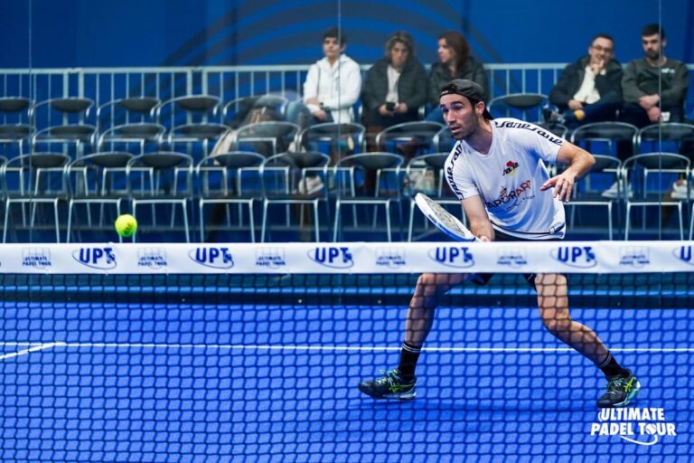 Partidazos en la mañana de los octavos de final en UPT A Coruña