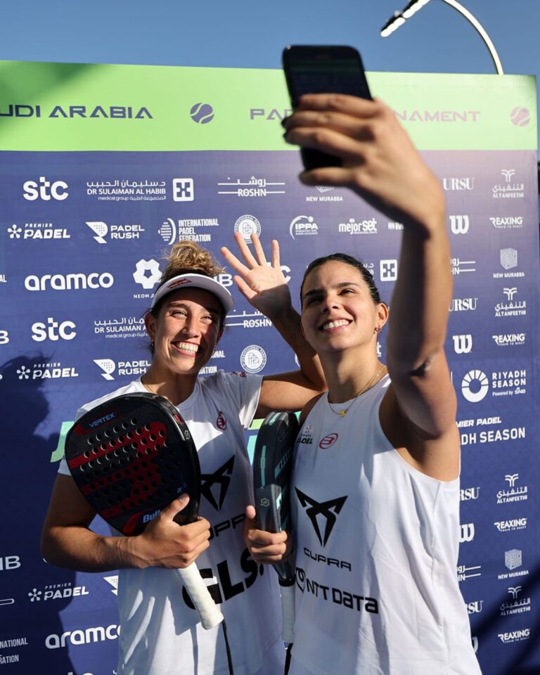 Delfi y Bea se plantan en la final sin ceder ni un solo set